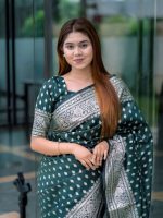 এমব্রেল্ড সিলভার কাতান শাড়ি – প্রিমিয়াম সফট সিল্ক ও জড়ি কাজের এলিগেন্ট কালেকশন - Image 2